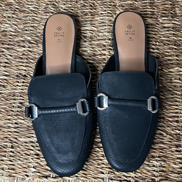 Call it Spring Black Vegan Mule 8 - Picture 4 of 9